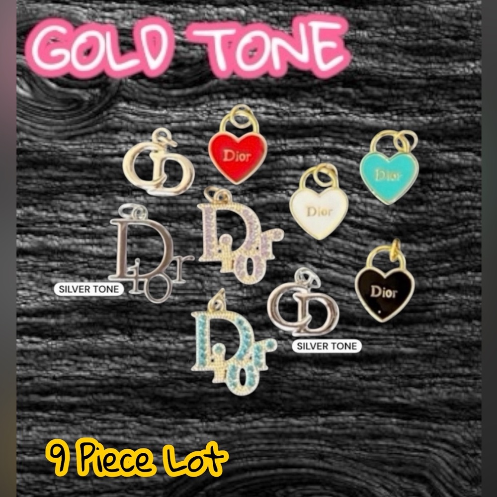 Lot Of 9 CD Gold/Silver Tone Zipper Pull Button Charms